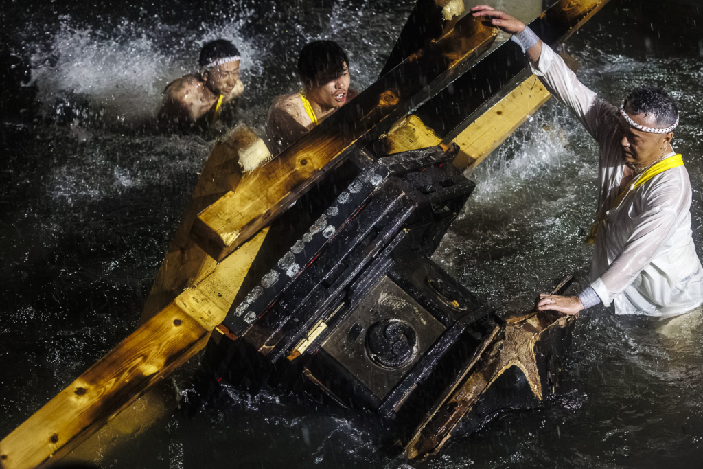 Mikoshi thrown into the river